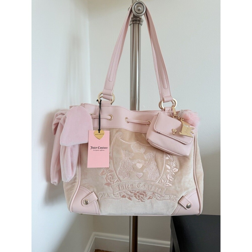 Juicy Couture New Love Chapter Tote daydreamer Bag Purse Buff Beige Tan NWT - Picture 2 of 8